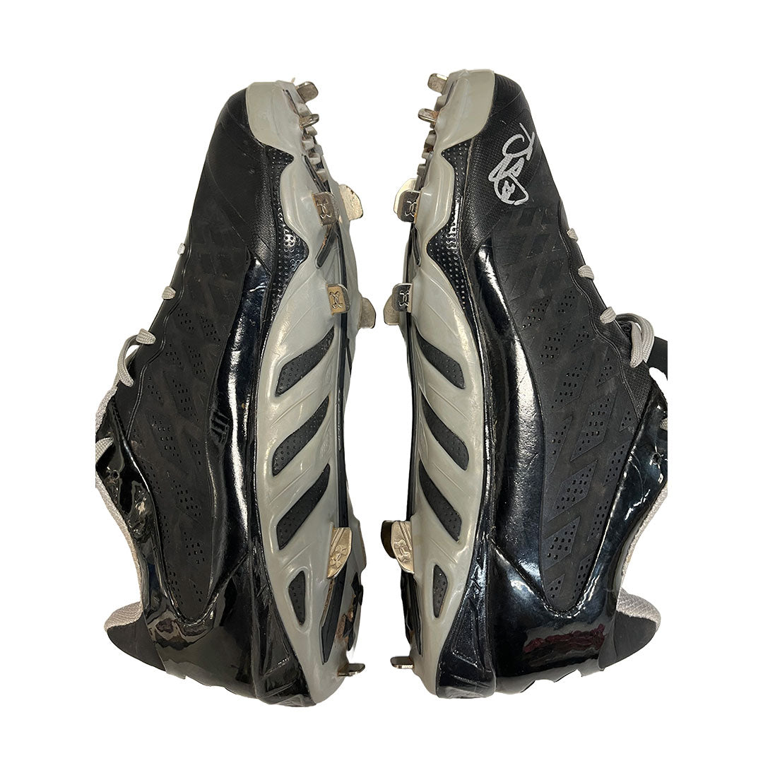 Travis Snider Autographed Game Used Cleats - Player's Closet Project