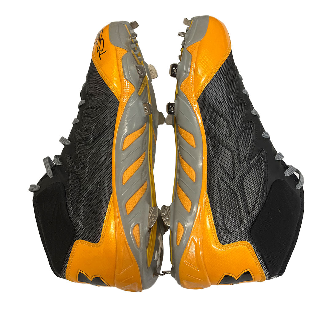 Travis Snider Autographed Game Used Cleats - Player's Closet Project