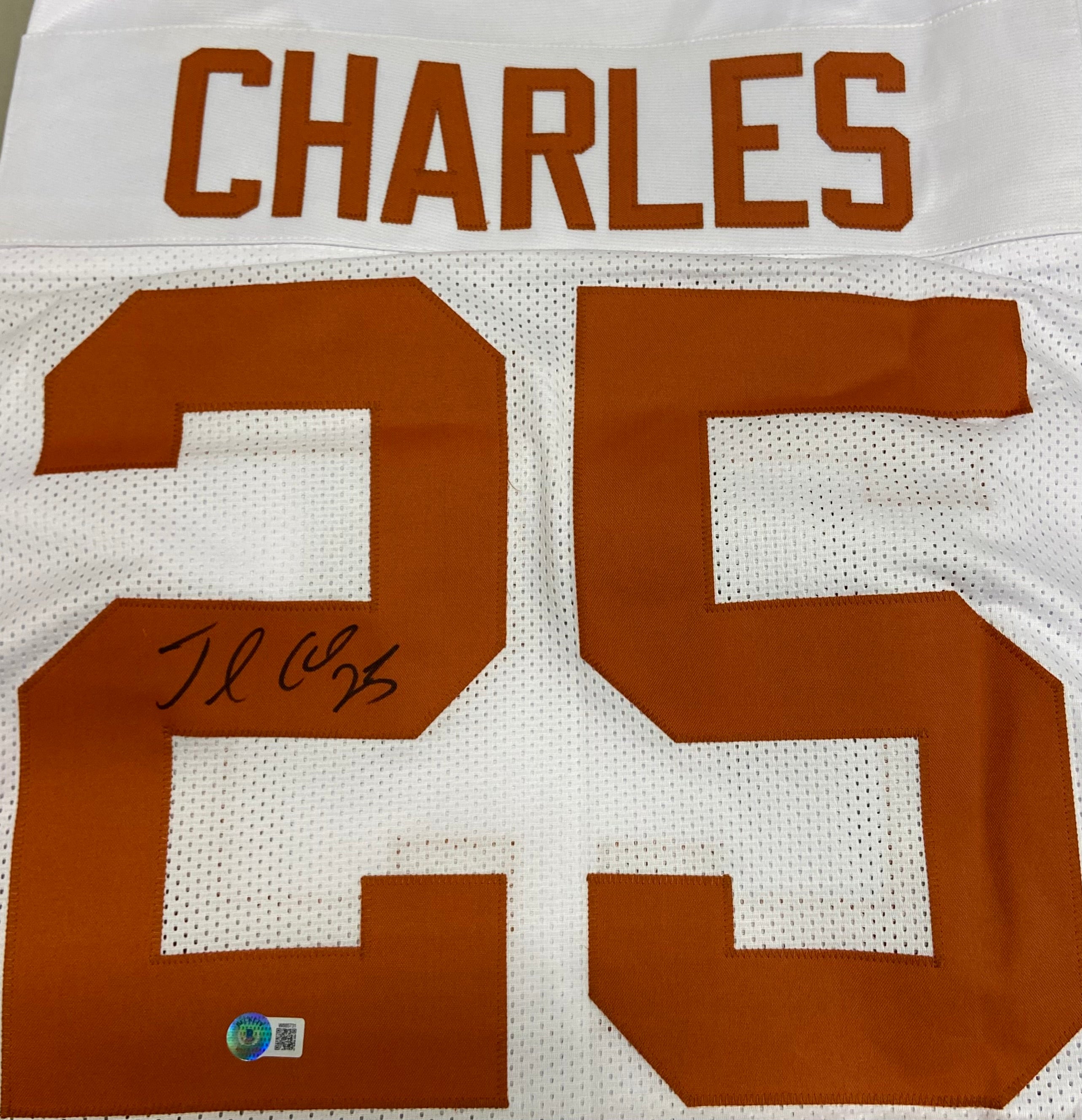 Authentic Autographed Memorabilia 