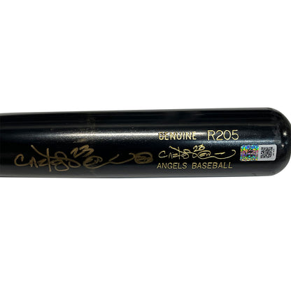 Authentic Autographed Memorabilia 