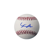 Authentic Autographed Memorabilia 