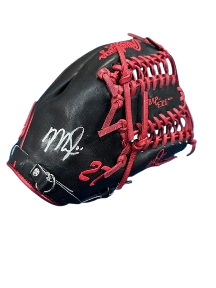 Authentic Autographed Memorabilia 