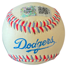 Authentic Autographed Memorabilia 