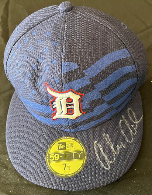 Authentic Autographed Memorabilia 