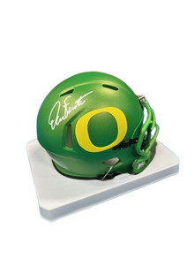 Authentic Autographed Memorabilia 
