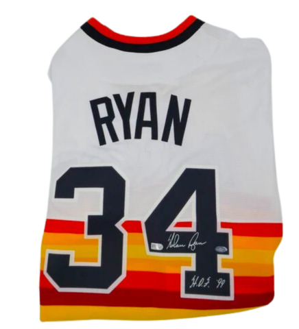 Authentic Autographed Memorabilia 