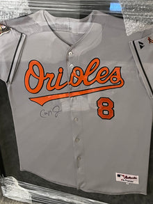 Authentic Autographed Memorabilia 