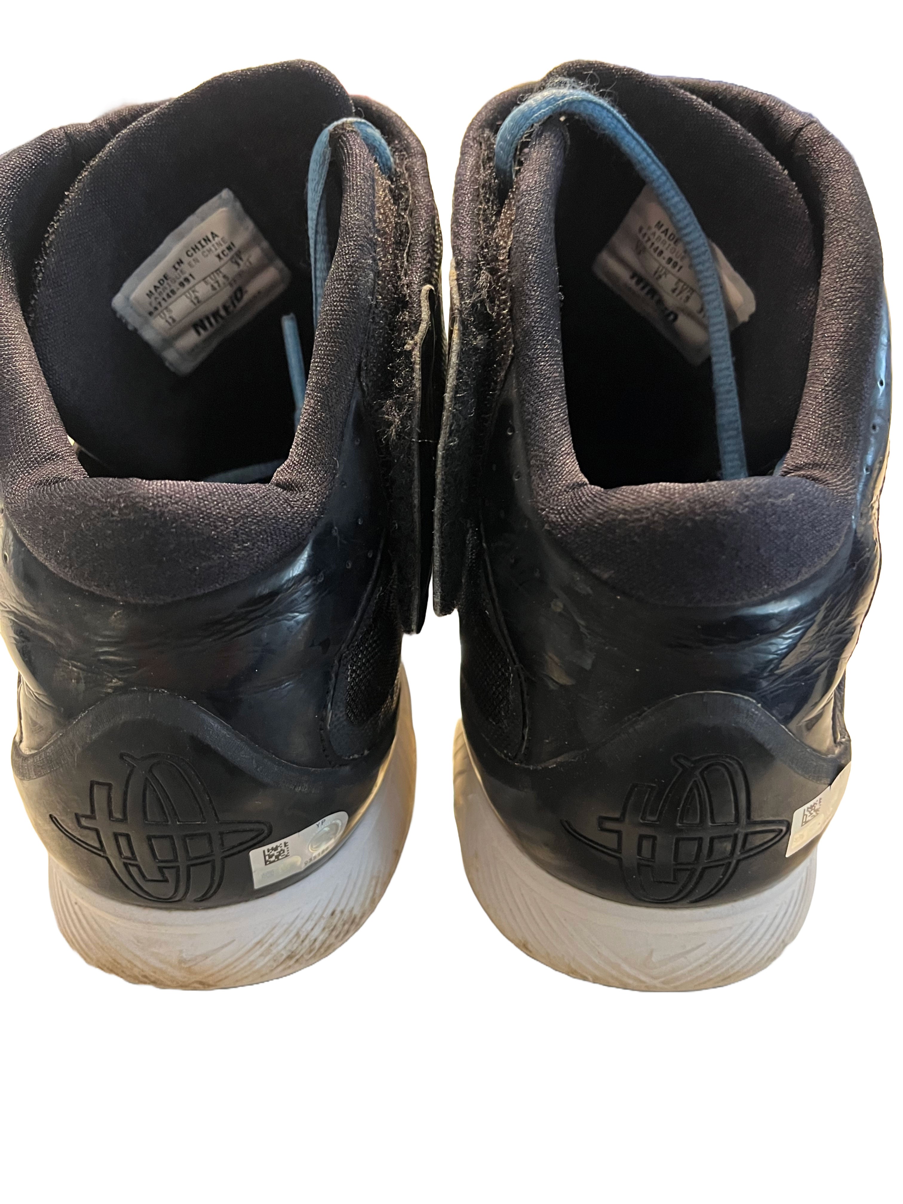 Authentic Autographed Memorabilia 