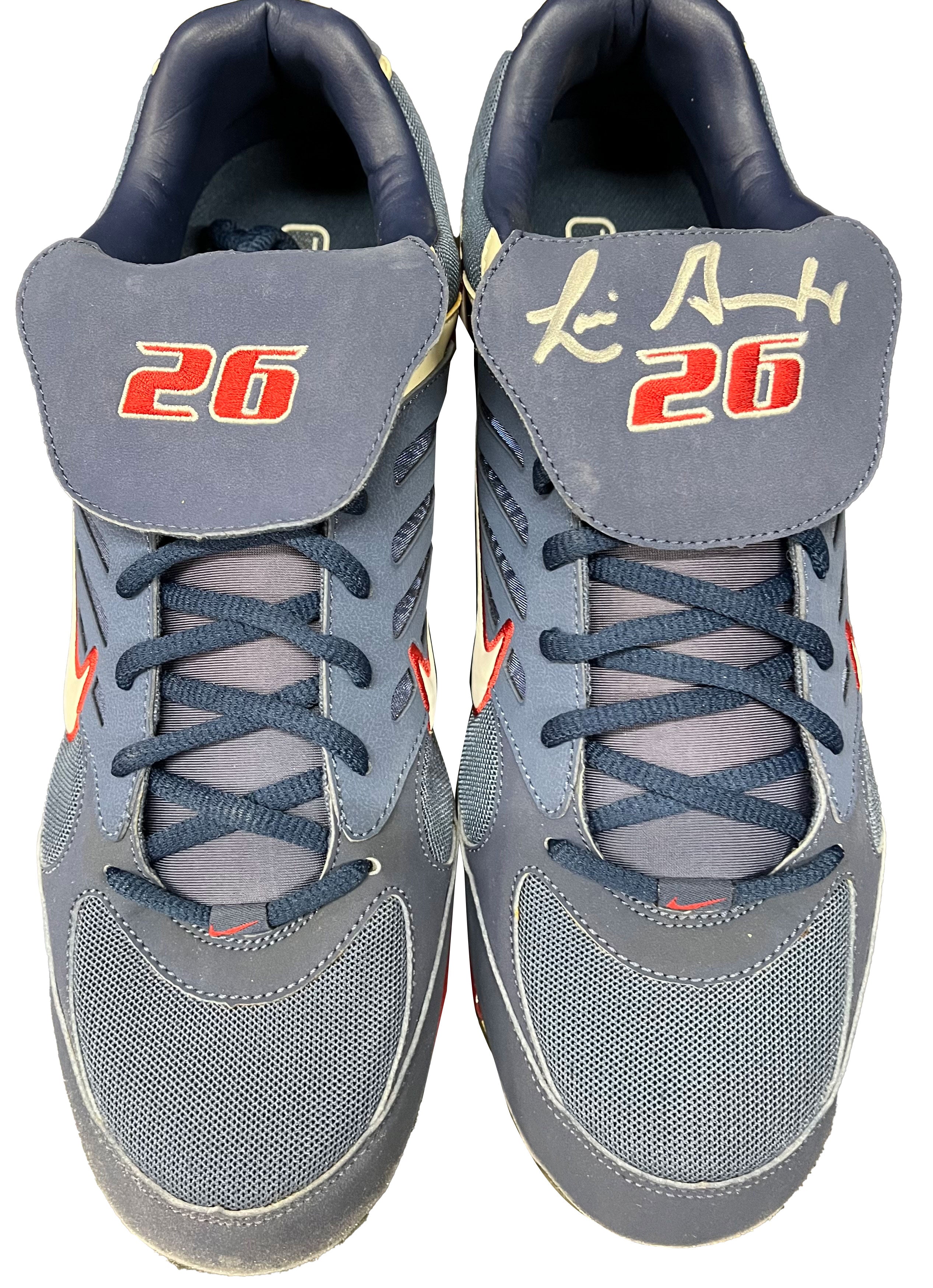 Authentic Autographed Memorabilia 