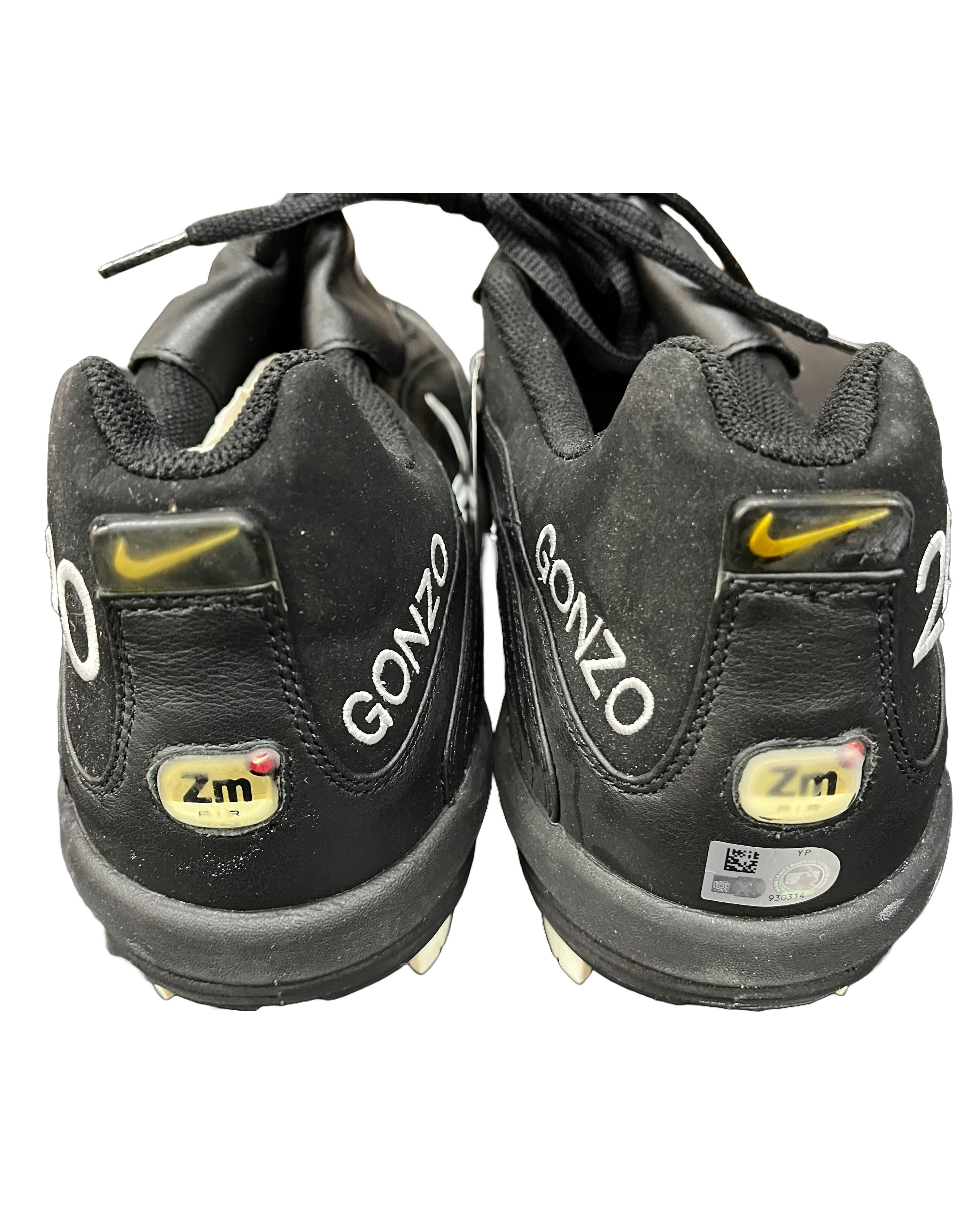 Authentic Autographed Memorabilia 