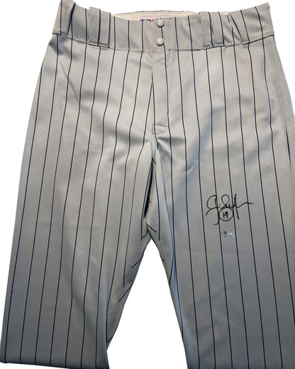 Authentic Autographed Memorabilia 