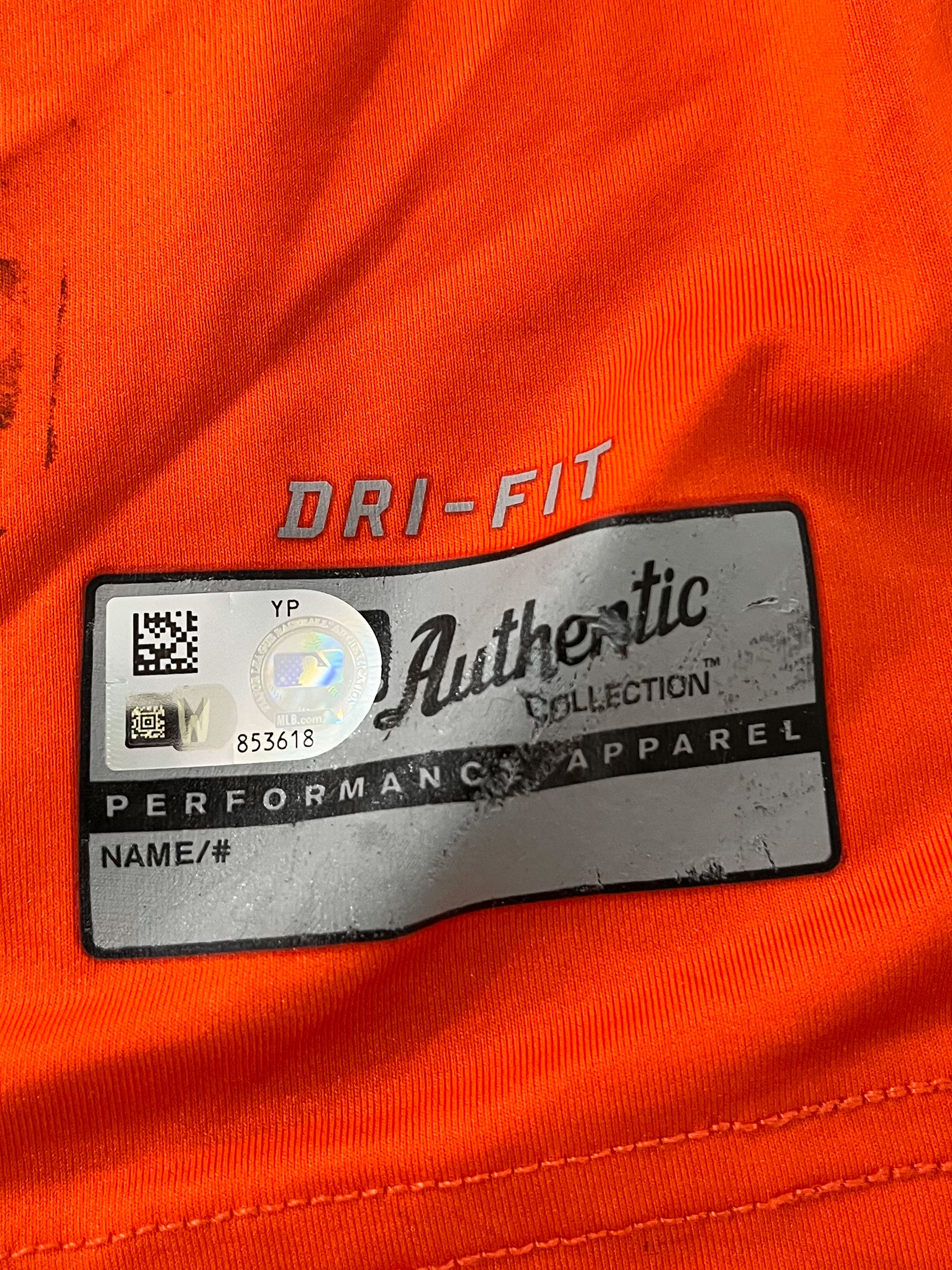 Authentic Autographed Memorabilia 