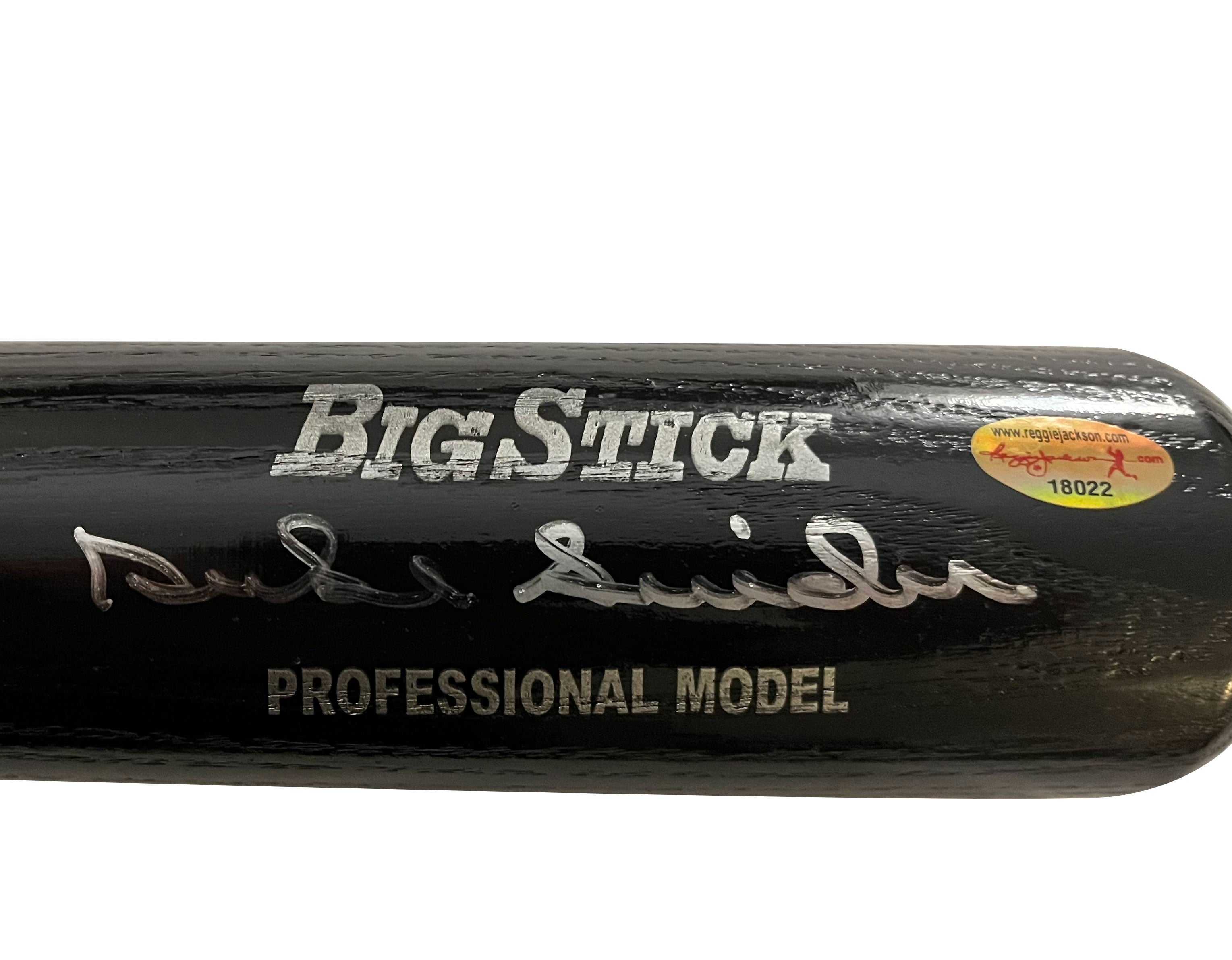 Authentic Autographed Memorabilia 