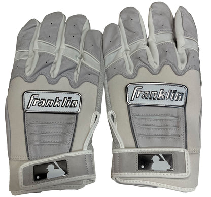 Authentic Autographed Memorabilia 