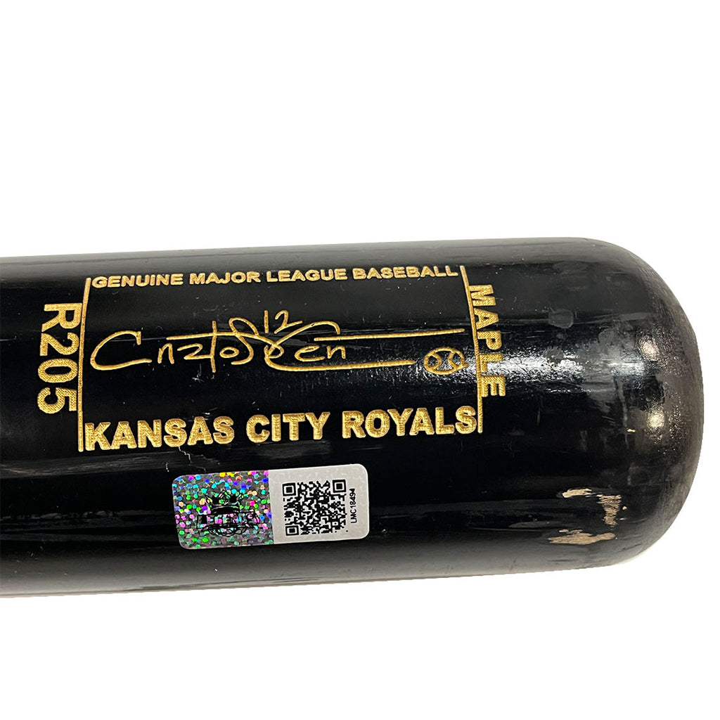 Authentic Autographed Memorabilia 