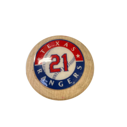 Authentic Autographed Memorabilia 