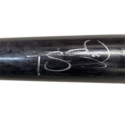 Authentic Autographed Memorabilia 