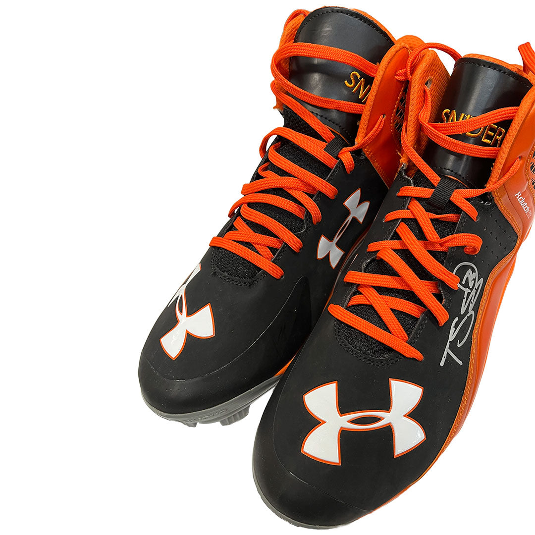 Authentic Autographed Memorabilia 