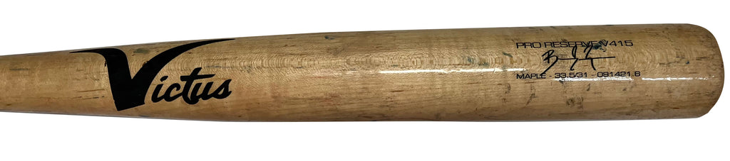 Authentic Autographed Memorabilia 