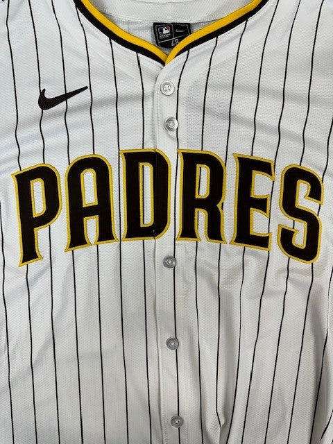 Authentic Autographed Memorabilia 