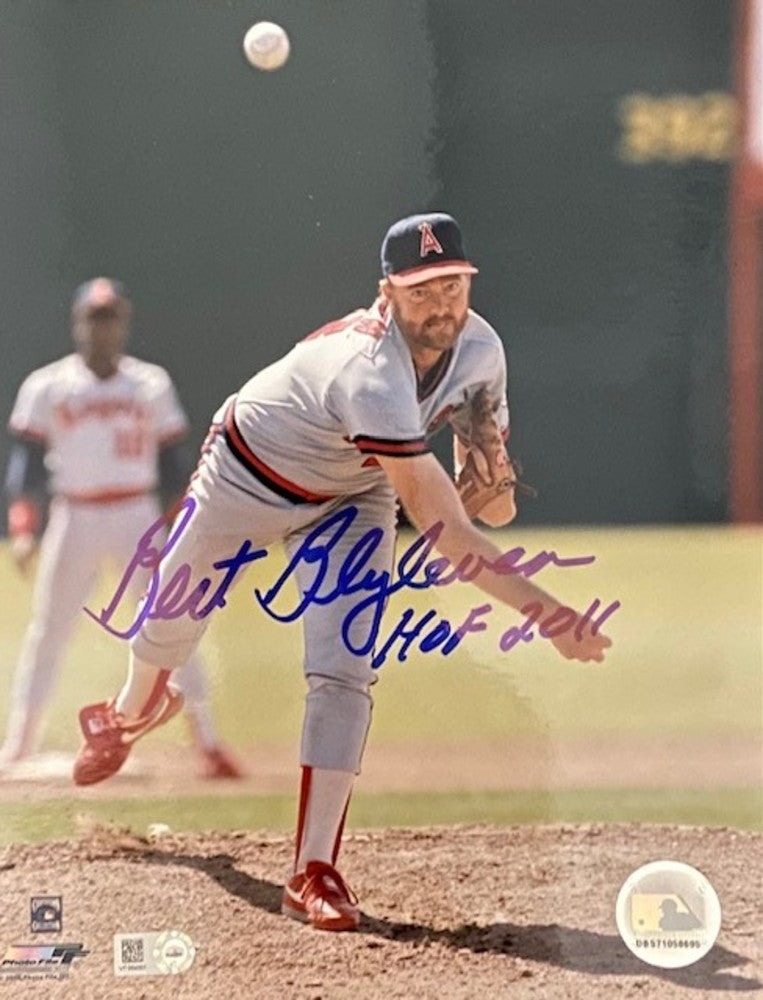 Bert Blyleven Autographed "HOF 2011" 8x10 Photo
