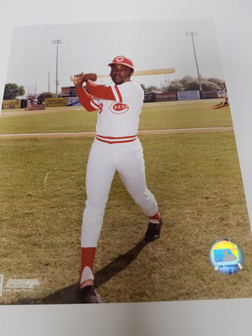 UNSIGNED Joe Morgan (batting2) 8x10