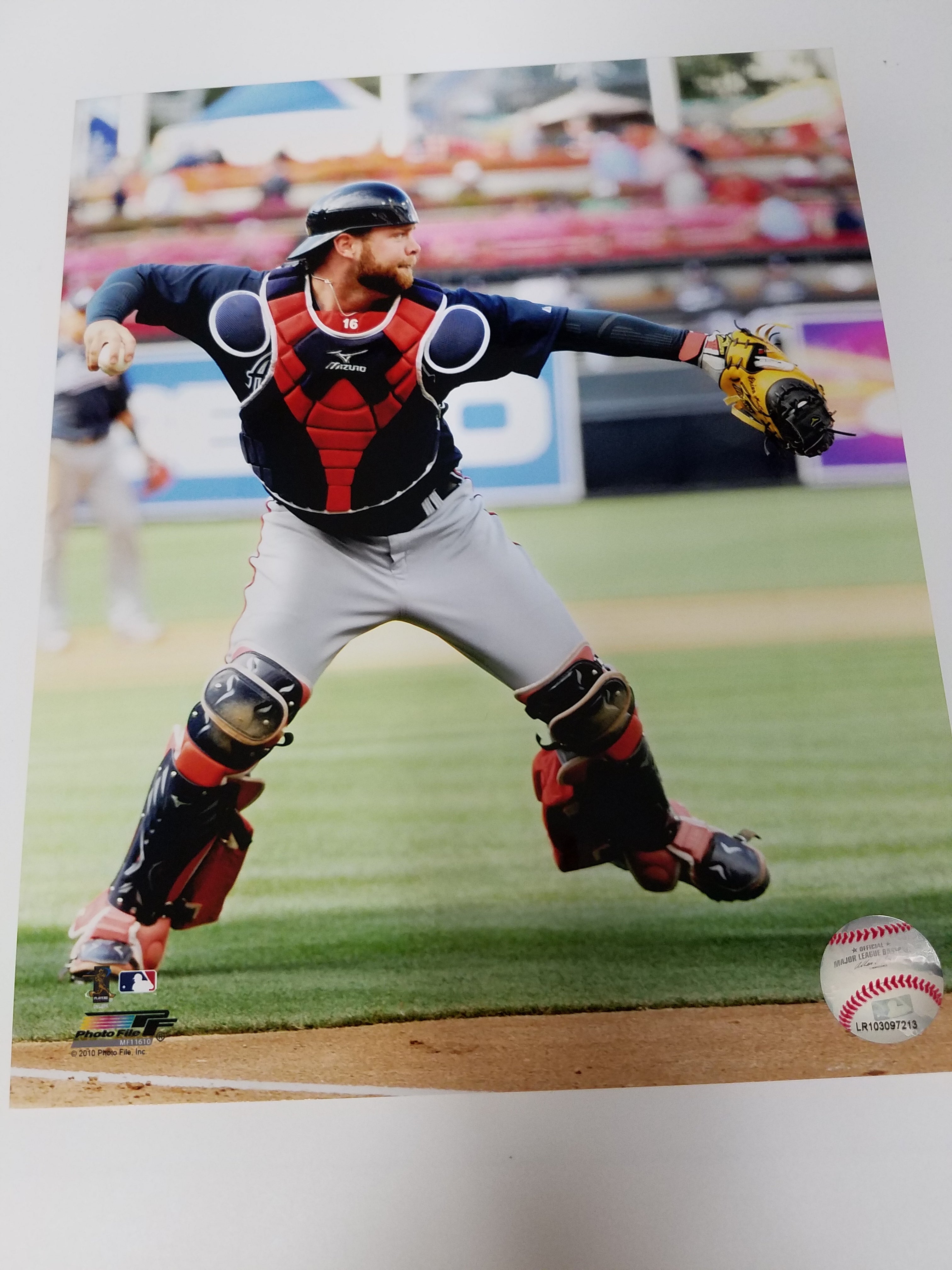 Authentic Autographed Memorabilia 