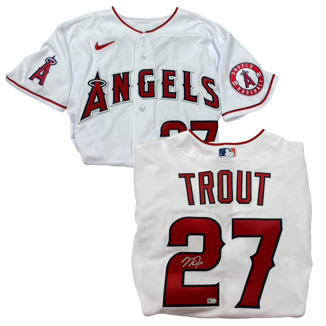 Authentic Autographed Memorabilia 