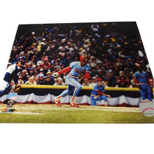 Authentic Autographed Memorabilia 